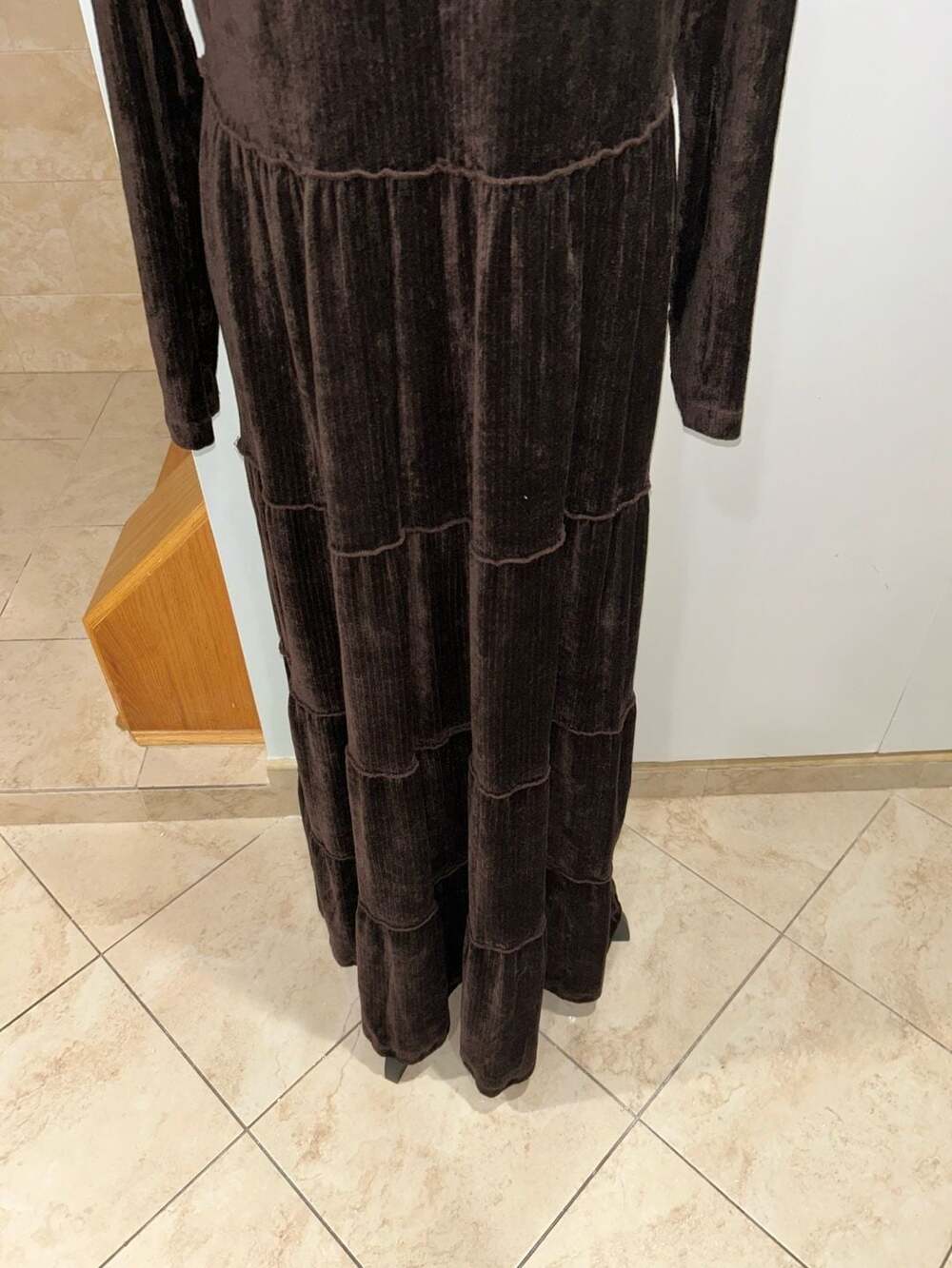 Riki Roy Brown Corduroy Tiered Maxi Dress Mock Neck Long Sleeve Size M - Picture 6 of 7